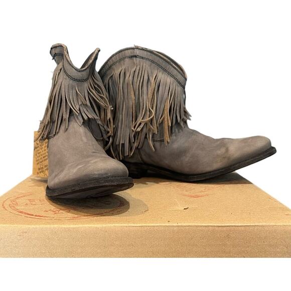 NIB Liberty Black GRAY Leather Fringe Ankle Booties 711312 Women's 9.5 (II) - Picture 1 of 10